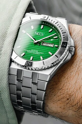 Screenshot_20251123-233349~2