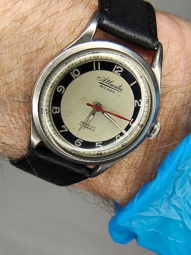 Atlantic Milano na restauratie kast