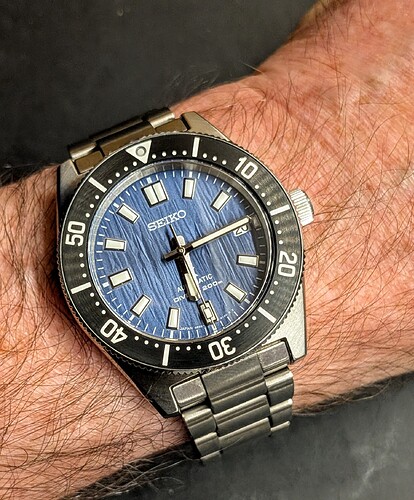 PXL_20251220_171427795~2