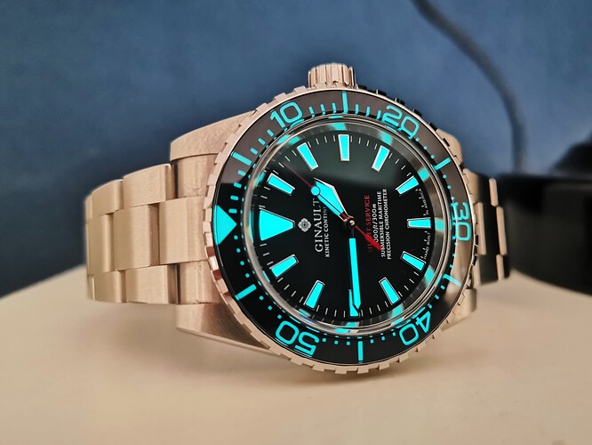 Picsart_26-01-12_13-54-37-383