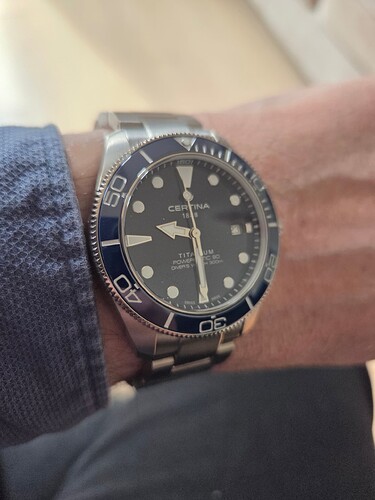 17742545885002295511952419950411