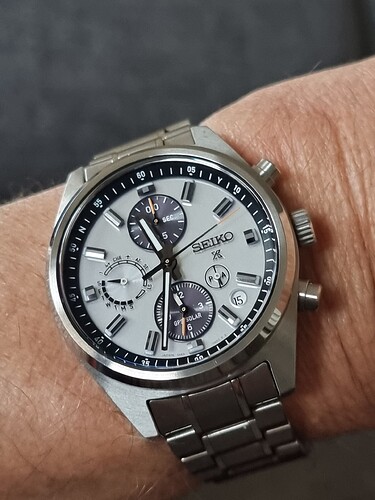 17632027674015975595034780774083