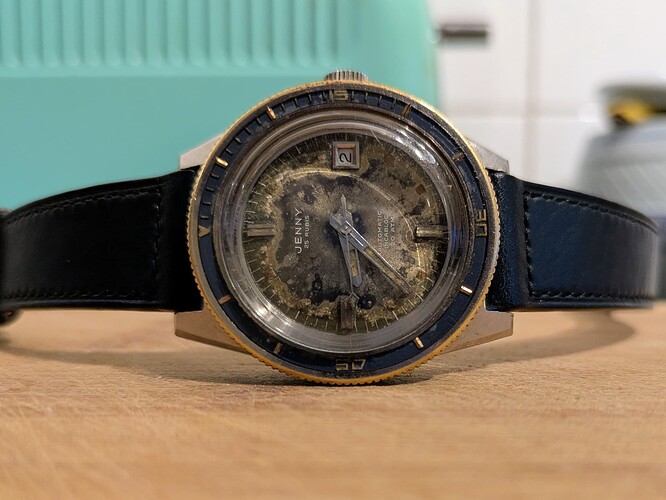 PXL_20251202_073752538~2