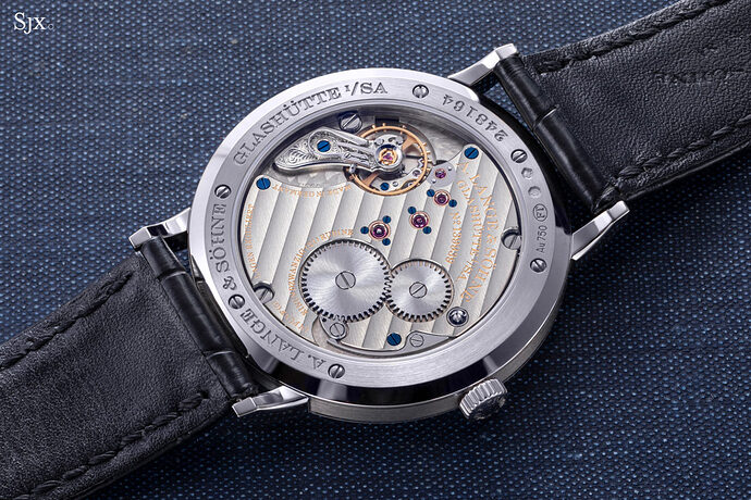 lange-saxonia-thin-37-review-movement-1-1536x1024