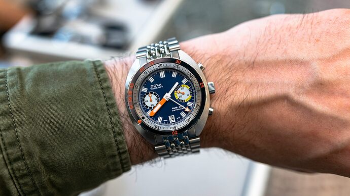 L1030459