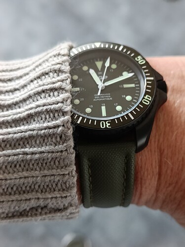 17705454678447830151952476103696