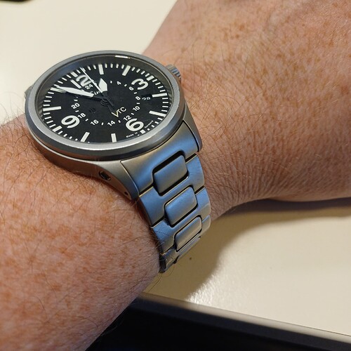 17643308953652701555892376126042