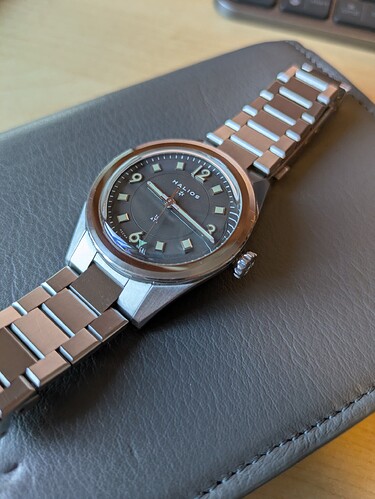 PXL_20251111_081721548