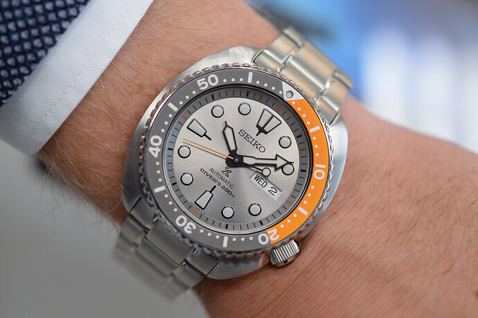 Seiko-Prospex-Turtle-Dawn-Grey-SRPD01K1-Europe-Limited-Edition-3