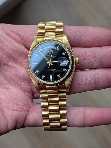 PXL_20251025_125108236.PORTRAIT.ORIGINAL