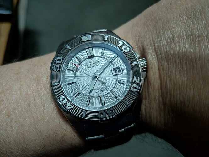 PXL_20251020_170909705.MACRO_FOCUS