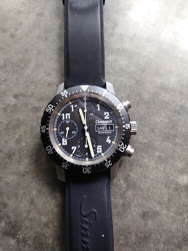 17619928320925227594384379863910