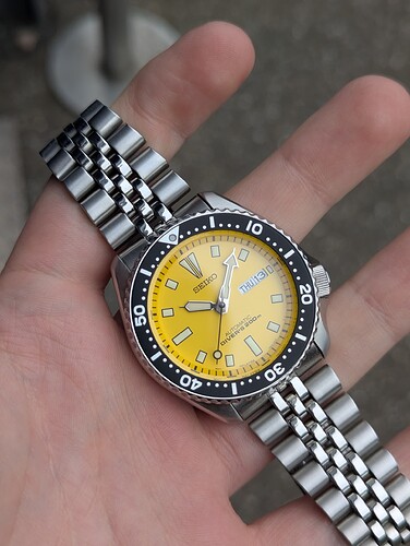 PXL_20251113_090752500