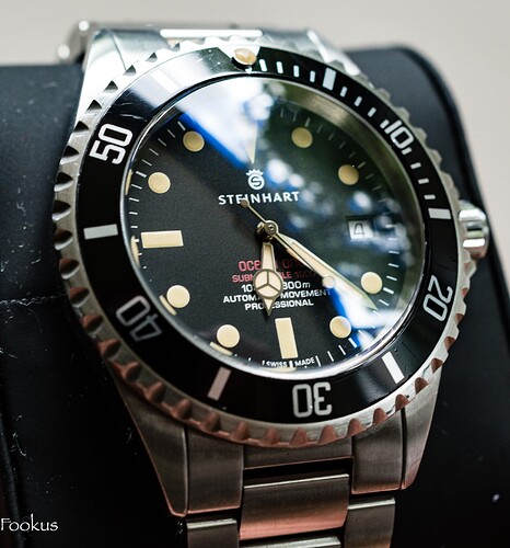 military vintage red-2