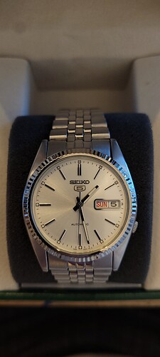 Seiko SNXJ89