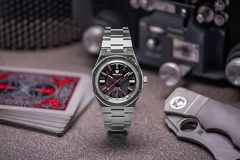 web_ace_jewelers_nivada_grenchen_f77_amsterdam_68014a77-9
