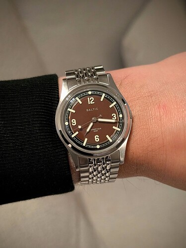 PXL_20251007_171719729.PORTRAIT.ORIGINAL~2