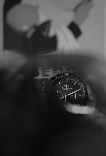 Screenshot_2025-11-18-19-07-37-054_com.google.android.apps.photos-edit