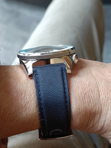 17721812430776040298974284304818