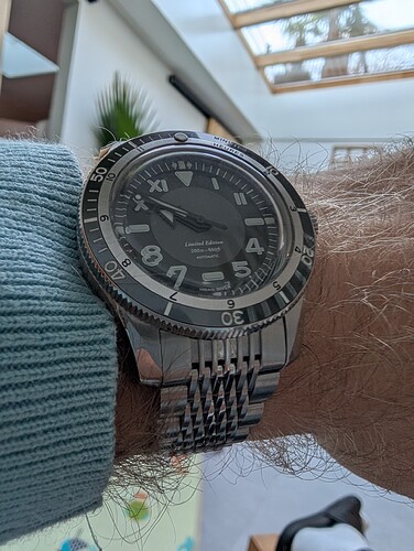 PXL_20251122_145224603