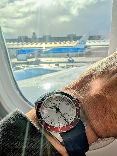 PXL_20251026_105409427.MP~2