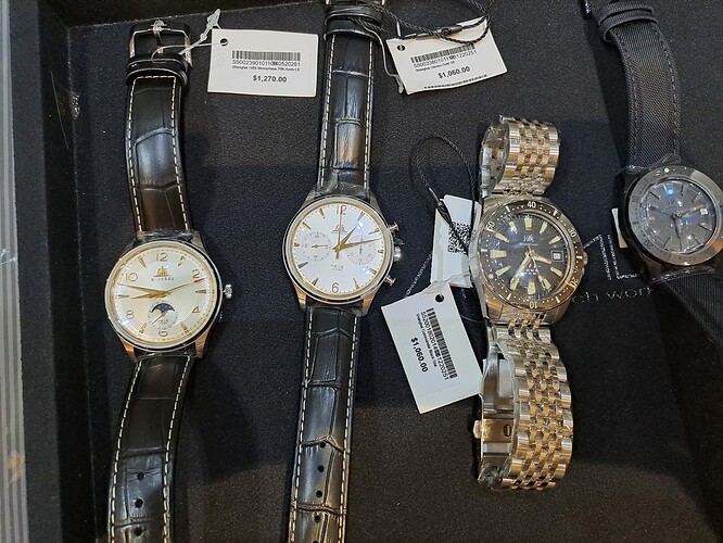 Read Army Watches (00)