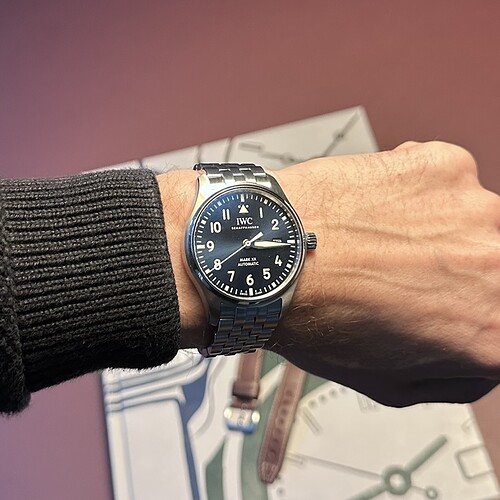 43CDF368-A271-482B-8526-7CFF289445A2_1_105_c