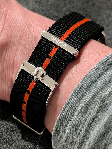 PXL_20251224_184235712~2