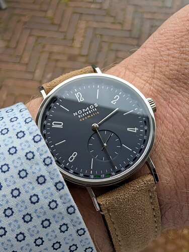 PXL_20260417_123034243