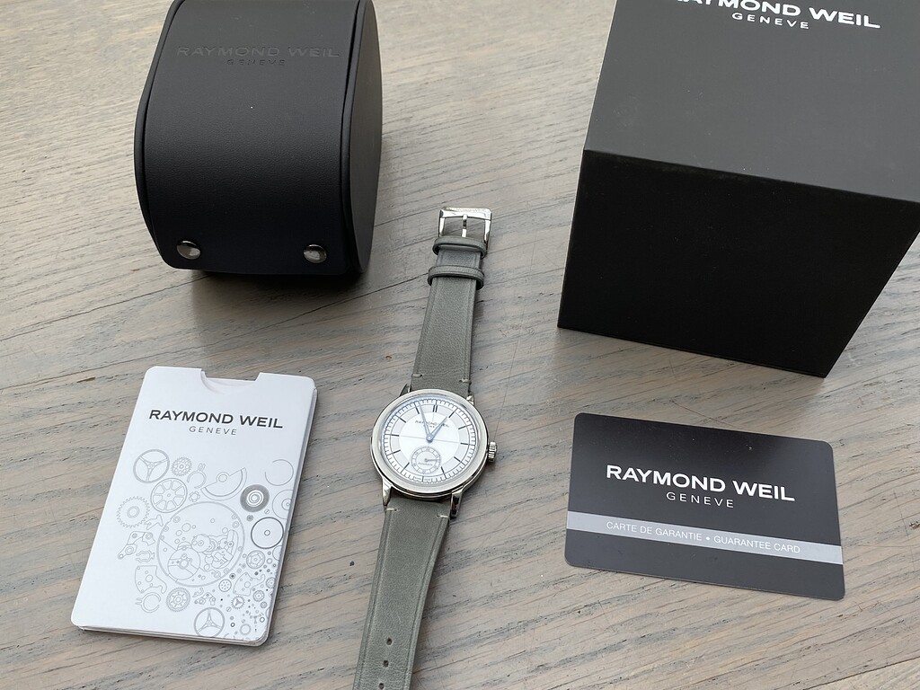 TK: Raymond Weil Millesime 39 small seconds - Horlogemarkt
