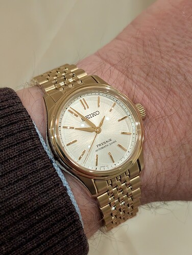 PXL_20260206_205457479