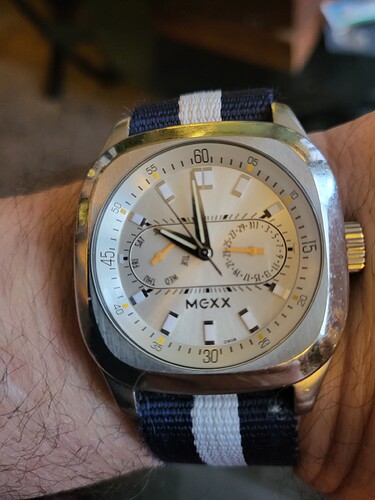 17639747162664328916146229856450