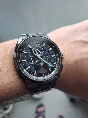 17703732850987920820937851066327