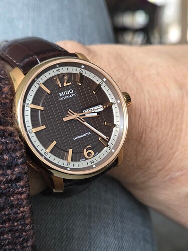 1768141416275415422804545725825