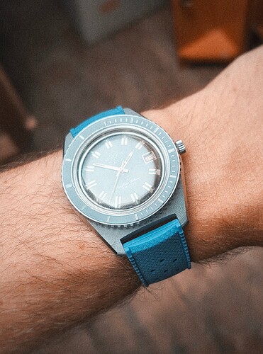 1000033152