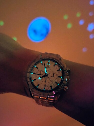 PXL_20260913_175604308.NIGHT~3