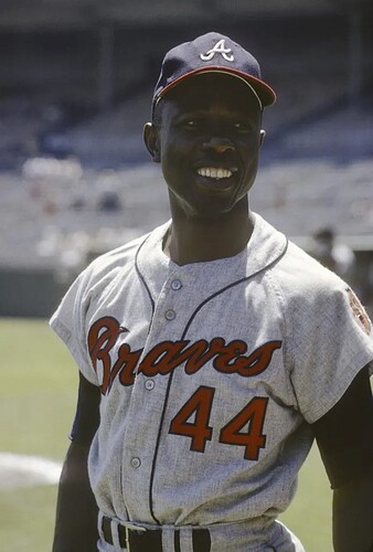 Hank-Aaron_HighRes_17863-693x1024