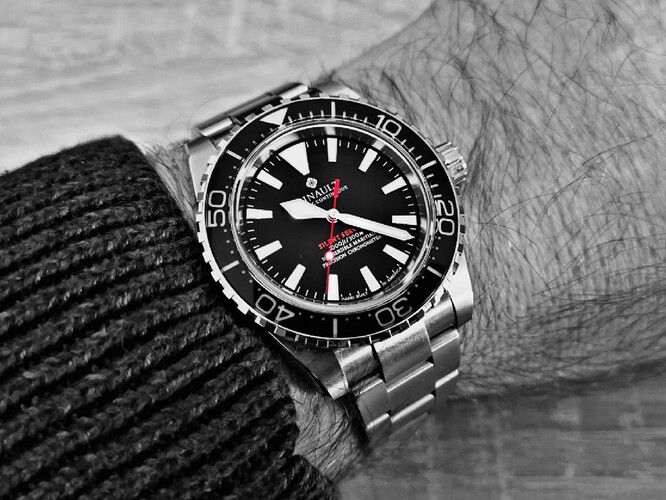 Picsart_25-11-07_10-24-59-522