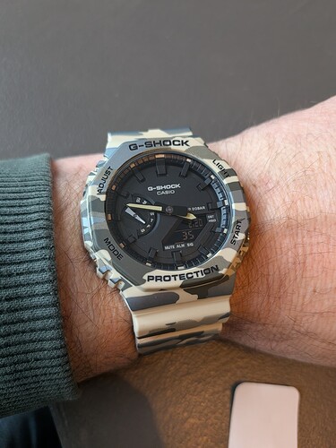 PXL_20260220_144751002.MACRO_FOCUS