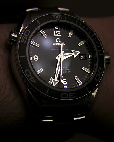 Omega-Seamaster-Planet-Ocean-Co-Axial-Chronometer-5