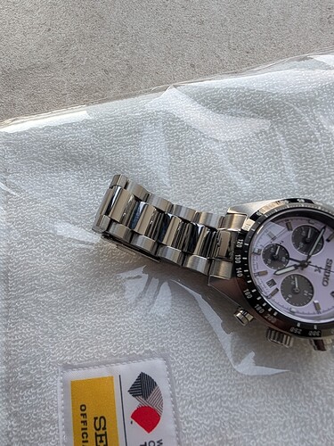 PXL_20251204_144735226