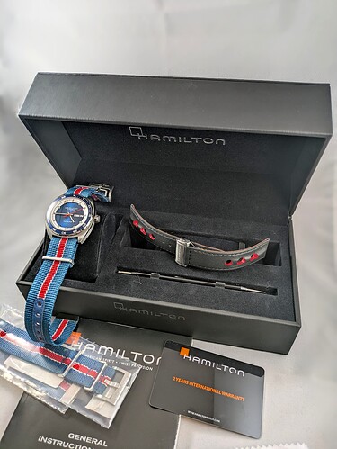 PXL_20251115_165635067