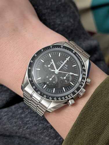 PXL_20251115_205947275