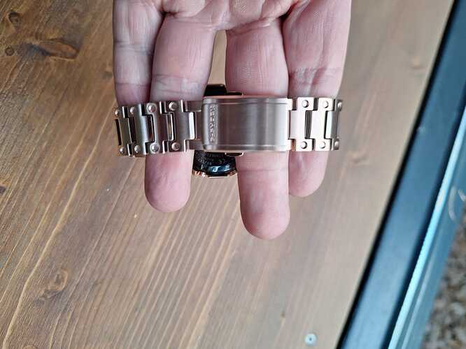 WhatsApp Image 2026-01-03 at 13.43.50 (2)