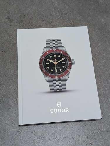 PXL_20251228_143220354