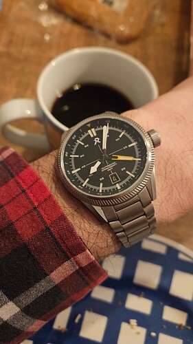 17648318809312223101312703265874