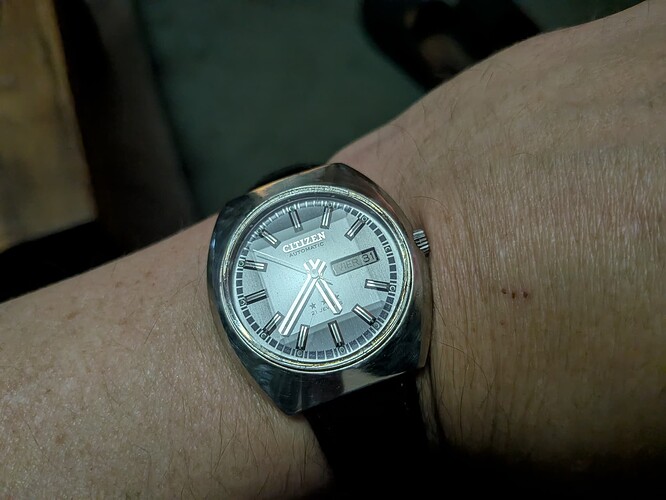 PXL_20251031_163743598.MACRO_FOCUS