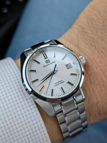 PXL_20251013_064249303~2