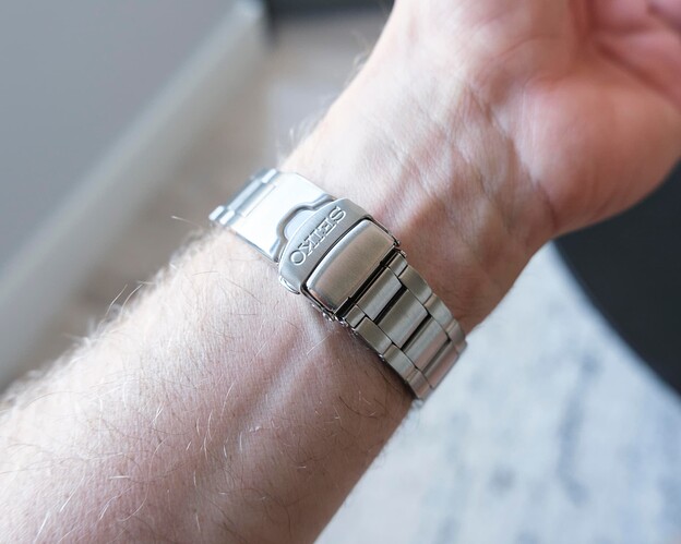 Seiko Sport SRPK 2