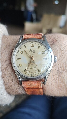 17668279604298832678544841764918